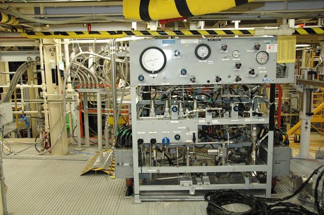 Interior View of Orbiter Processing Facility 3