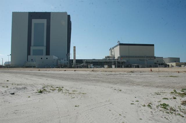 Exterior View of Orbiter Processing Facility 3
