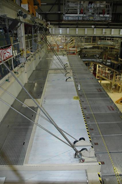 Interior View of Orbiter Processing Facility 3