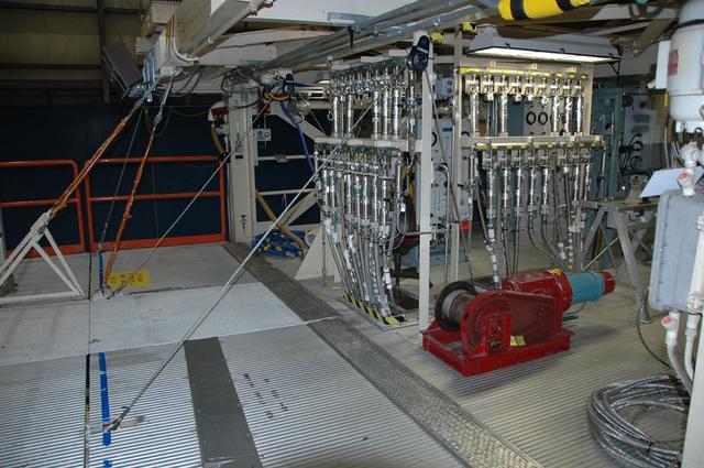 Interior View of Orbiter Processing Facility 3