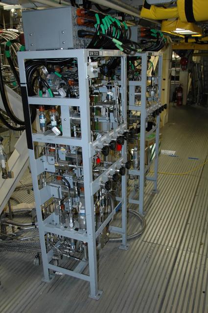 Interior View of Orbiter Processing Facility 3
