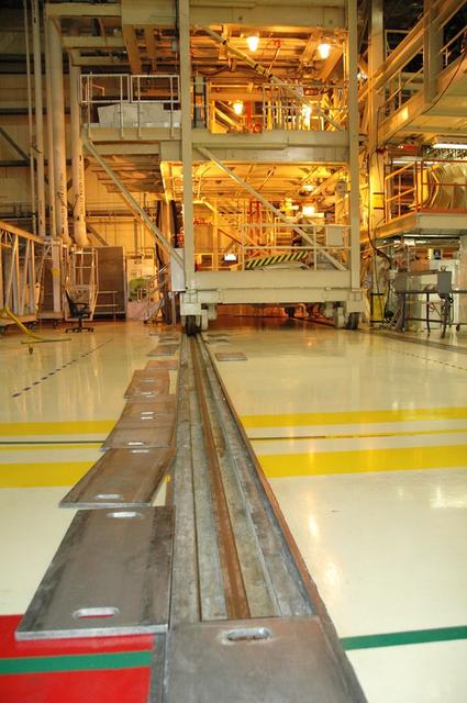 Interior View of Orbiter Processing Facility 3