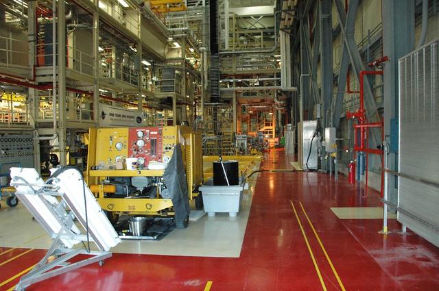 Interior View of Orbiter Processing Facility 3