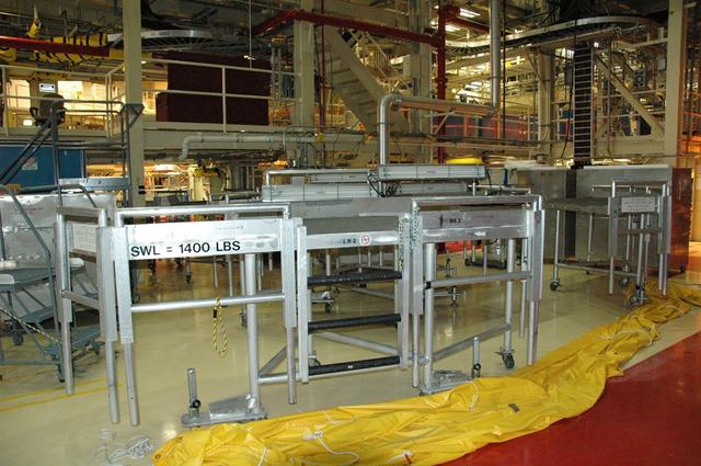 Interior View of Orbiter Processing Facility 3
