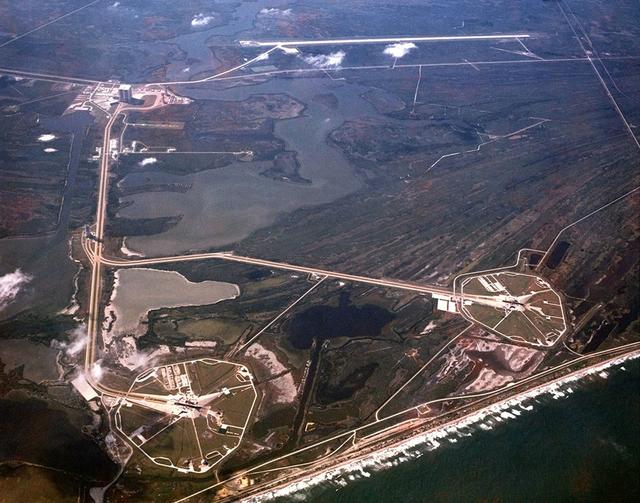 NASA image: KSC-20120924-PH-PRB_crawlerway21