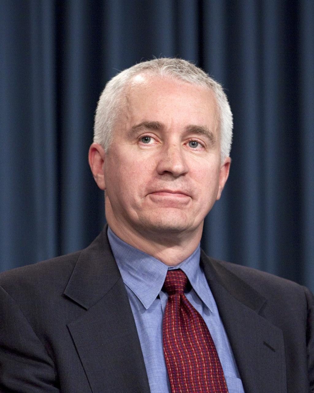 CAPE CANAVERAL, Fla. -- At a news conference NASA officials and industry partners discuss progress of the agency's Commercial Crew Program. Among those participating in the briefing is Rob Meyerson, Blue Origin president and program manager.      Through CCP, NASA is facilitating the development of U.S. commercial crew space transportation capabilities to achieve safe, reliable and cost-effective access to and from low-Earth orbit for potential future government and commercial customers. For more information, visit   http://www.nasa.gov/commercialcrew Photo credit: NASA/Kim Shiflett