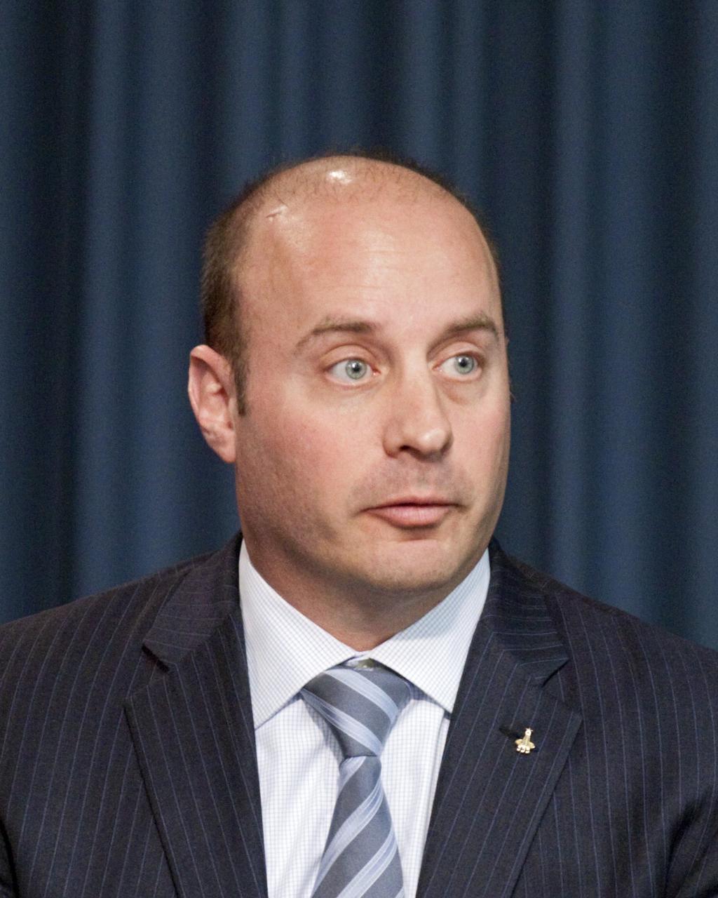 CAPE CANAVERAL, Fla. -- At a news conference NASA officials and industry partners discuss progress of the agency's Commercial Crew Program. Among those participating in the briefing is Garrett Reisman, Space Exploration Technologies SpaceX Commercial Crew project manager.      Through CCP, NASA is facilitating the development of U.S. commercial crew space transportation capabilities to achieve safe, reliable and cost-effective access to and from low-Earth orbit for potential future government and commercial customers. For more information, visit   http://www.nasa.gov/commercialcrew Photo credit: NASA/Kim Shiflett