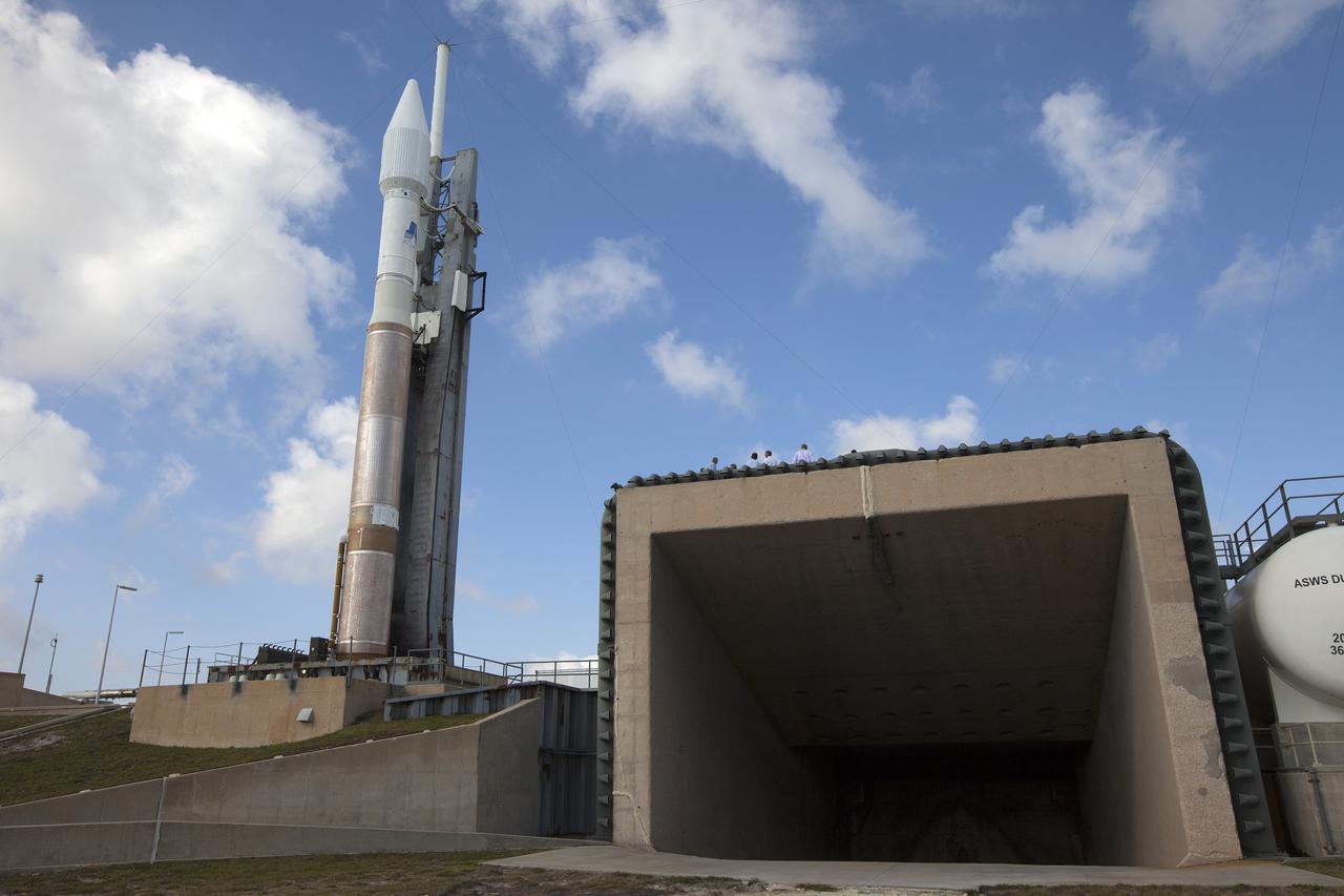 CAPE CANAVERAL, Fla. -- At Cape Canaveral Air Force Station's Space Launch Complex 41, the United Launch Alliance Atlas V rocket set to carry NASA's Tracking and Data Relay Satellite, TDRS-K, nears the launch pad after leaving the Vertical Integration Facility. Liftoff for the TDRS-K is planned for Jan. 30, 2013. The TDRS-K spacecraft is part of the next-generation series in the Tracking and Data Relay Satellite System, a constellation of space-based communication satellites providing tracking, telemetry, command and high-bandwidth data return services. For more information, visit http://www.nasa.gov/mission_pages/tdrs/index.html Photo credit: NASA/Kim Shiflett