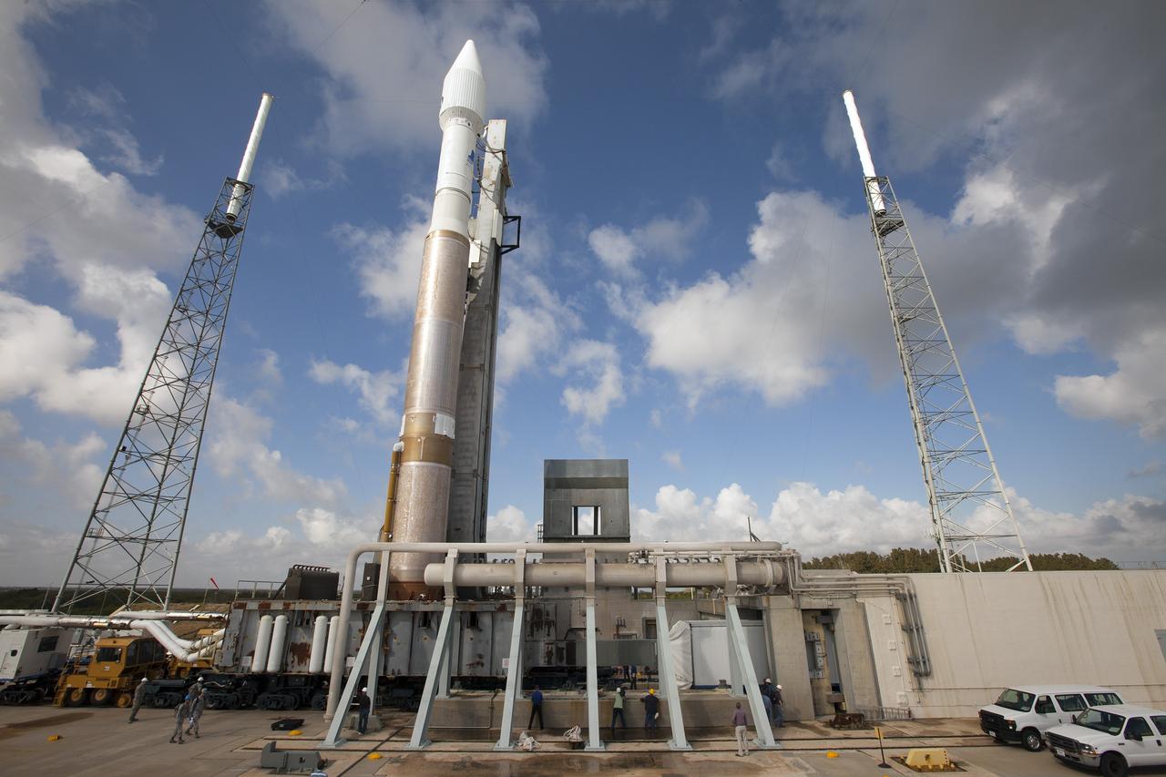 CAPE CANAVERAL, Fla. -- At Cape Canaveral Air Force Station's Space Launch Complex 41, the United Launch Alliance Atlas V rocket set to carry NASA's Tracking and Data Relay Satellite, TDRS-K, arrives at the launch pad after leaving the Vertical Integration Facility.        Liftoff for the TDRS-K is planned for Jan. 30, 2013. The TDRS-K spacecraft is part of the next-generation series in the Tracking and Data Relay Satellite System, a constellation of space-based communication satellites providing tracking, telemetry, command and high-bandwidth data return services. For more information, visit http://www.nasa.gov/mission_pages/tdrs/index.html Photo credit: NASA/Kim Shiflett