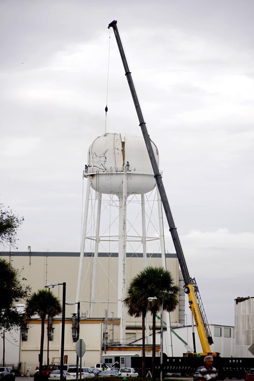 CAPE CANAVERAL, Fla. – At NASA’s Kennedy Space Center in Florida, work is underway to dismantle a water tower in the Launch Complex 39 area near the Vehicle Assembly Building. The effort is part of on-going efforts to upgrade and revitalize Kennedy's water and sewer systems to increase their reliability, sustainability and capabilities into the 21st century for current and future users. For more information, visit: http://kscpartnerships.ksc.nasa.gov/masterPlan/spaceportConcept.htm Photo credit: NASA/Tim Jacobs