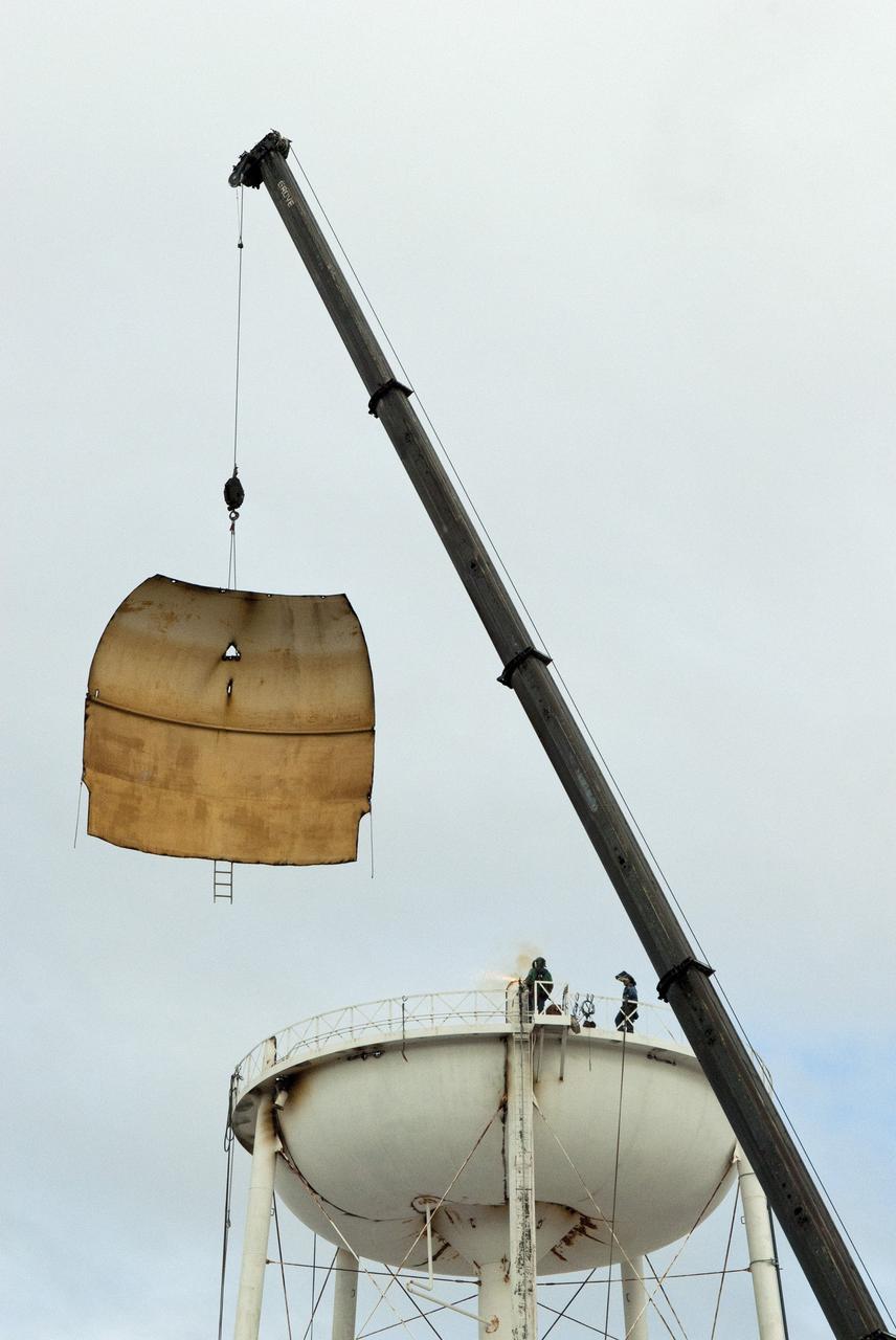 CAPE CANAVERAL, Fla. – At NASA’s Kennedy Space Center in Florida, work is underway to dismantle a water tower in the Launch Complex 39 area near the Vehicle Assembly Building. The effort is part of on-going efforts to upgrade and revitalize Kennedy's water and sewer systems to increase their reliability, sustainability and capabilities into the 21st century for current and future users. For more information, visit: http://kscpartnerships.ksc.nasa.gov/masterPlan/spaceportConcept.htm Photo credit: NASA/Jim Grossmann