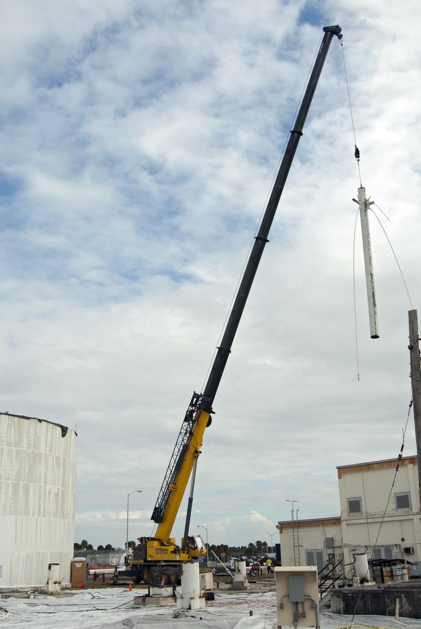 CAPE CANAVERAL, Fla. – At NASA’s Kennedy Space Center in Florida, work is underway to dismantle a water tower in the Launch Complex 39 area near the Vehicle Assembly Building. The effort is part of on-going efforts to upgrade and revitalize Kennedy's water and sewer systems to increase their reliability, sustainability and capabilities into the 21st century for current and future users. For more information, visit: http://kscpartnerships.ksc.nasa.gov/masterPlan/spaceportConcept.htm Photo credit: NASA/Jim Grossmann