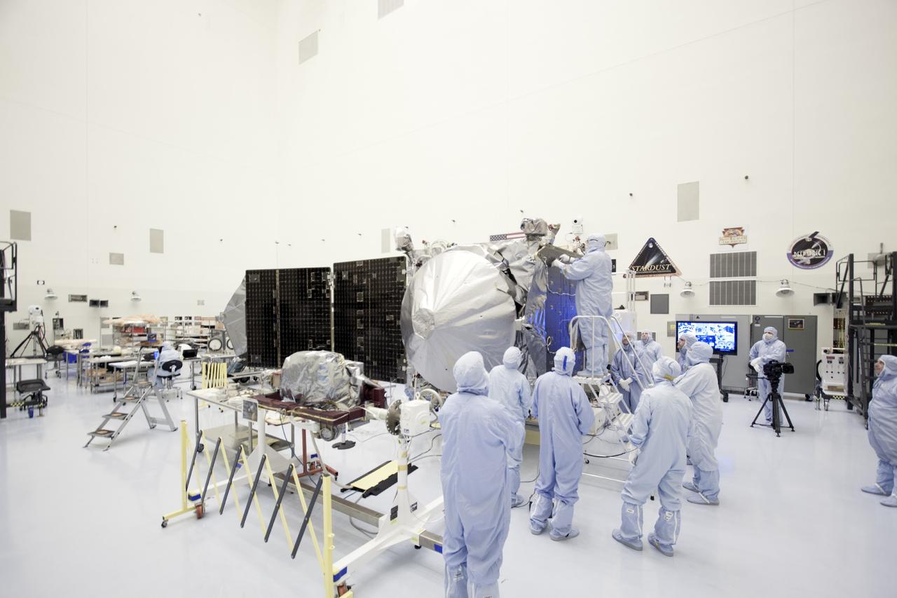 CAPE CANAVERAL, Fla. – Inside the Payload Hazardous Servicing Facility at NASA's Kennedy Space Center in Florida, engineers and technicians have begun the process to stow the power-generating solar arrays for the Mars Atmosphere and Volatile Evolution, or MAVEN, spacecraft. MAVEN is being prepared for its scheduled launch on Nov 18, 2013 from Cape Canaveral Air Force Station, Fla. atop a United Launch Alliance Atlas V rocket. Positioned in an orbit above the Red Planet, MAVEN will study the upper atmosphere of Mars in unprecedented detail. For more information, visit: http://www.nasa.gov/mission_pages/maven/main/index.html Photo credit: NASA/Jim Grossmann