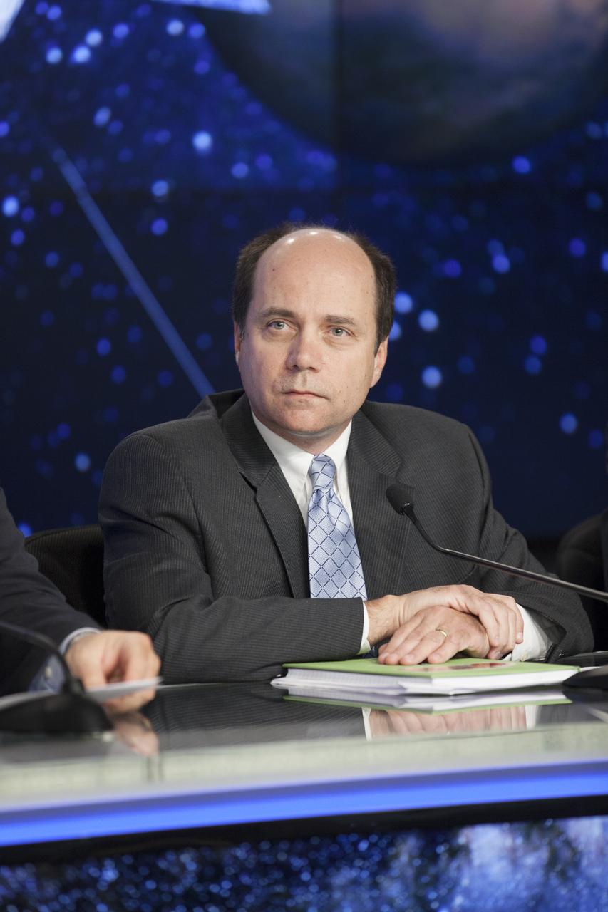 CAPE CANAVERAL, Fla. – During a news conference at NASA's Kennedy Space Center in Florida, agency and contractor officials discussed preparations for the launch of the Mars Atmosphere and Volatile EvolutioN, or MAVEN, mission. Participating in the briefing is David Mitchell, NASA's MAVEN project manager at the Goddard Space Flight Center in Greenbelt, Md.      MAVEN is being prepared for its scheduled launch on Nov 18, 2013 from Cape Canaveral Air Force Station, Fla. atop a United Launch Alliance Atlas V rocket. Positioned in an orbit above the Red Planet, MAVEN will study the upper atmosphere of Mars in unprecedented detail. For information on the MAVEN mission, visit: http://www.nasa.gov/mission_pages/maven/main/index.html. Photo credit: NASA          MAVEN is being prepared for its scheduled launch on Nov 18, 2013 from Cape Canaveral Air Force Station, Fla. atop a United Launch Alliance Atlas V rocket. Positioned in an orbit above the Red Planet, MAVEN will study the upper atmosphere of Mars in unprecedented detail. For more information, visit: http://www.nasa.gov/mission_pages/maven/main/index.html Photo credit: NASA/Kim Shiflett