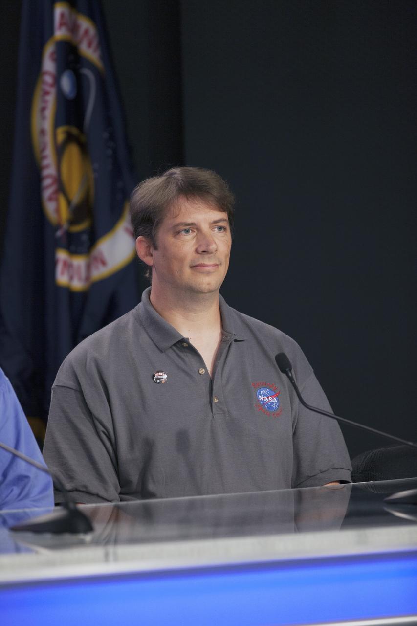 CAPE CANAVERAL, Fla. – During a news conference at NASA's Kennedy Space Center in Florida, NASA officials and university investigators outlined science plans for the Mars Atmosphere and Volatile EvolutioN, or MAVEN, mission. Briefing participants included David Mitchell, MAVEN Solar Wind Electron Analyzer, or SWEA, instrument lead at the University of California at Berkeley.      MAVEN is being prepared for its scheduled launch on Nov 18, 2013 from Cape Canaveral Air Force Station, Fla. atop a United Launch Alliance Atlas V rocket. Positioned in an orbit above the Red Planet, MAVEN will study the upper atmosphere of Mars in unprecedented detail. For information on the MAVEN mission, visit: http://www.nasa.gov/mission_pages/maven/main/index.html. Photo credit: NASA/Kim Shiflett