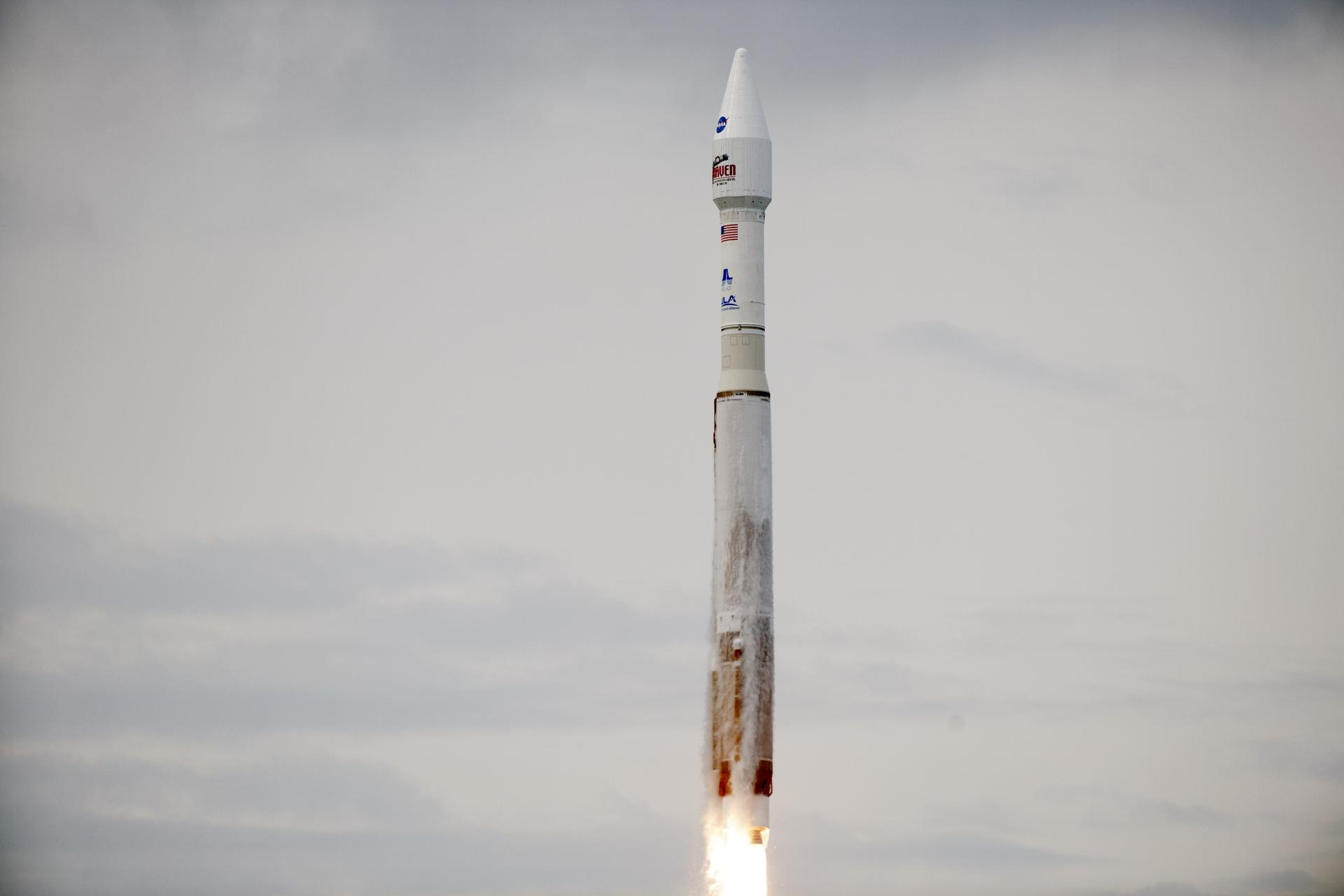 KSC-2013-4052