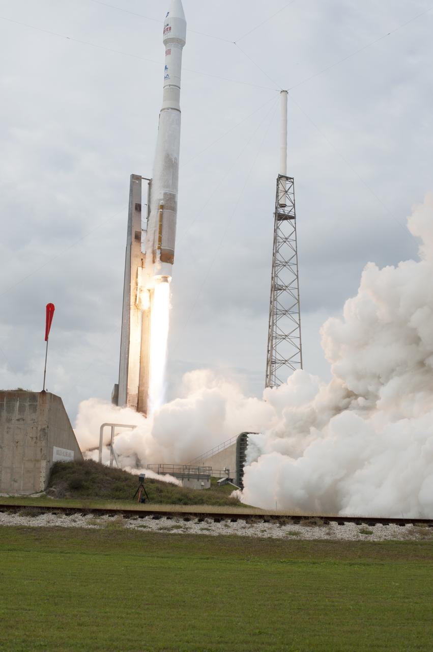 CAPE CANAVERAL, Fla. -- The United Launch Alliance Atlas V rocket carrying NASA's Mars Atmosphere and Volatile EvolutioN, or MAVEN, spacecraft soars off Space Launch Complex 41 on Cape Canaveral Air Force Station in Florida. Launch was on schedule at 1:28 p.m. EST Nov. 18 at the opening of a two-hour launch window. After a 10-month journey to the Red Planet, MAVEN will study its upper atmosphere in unprecedented detail from orbit above the planet. Built by Lockheed Martin in Littleton, Colo., MAVEN will arrive at Mars in September 2014 and will be inserted into an elliptical orbit with a high point of 3,900 miles, swooping down to as close as 93 miles above the planet's surface. For more information, visit: http://www.nasa.gov/mission_pages/maven/main/index.html. Photo credit: NASA/Tony Gray and Rick Wetherington
