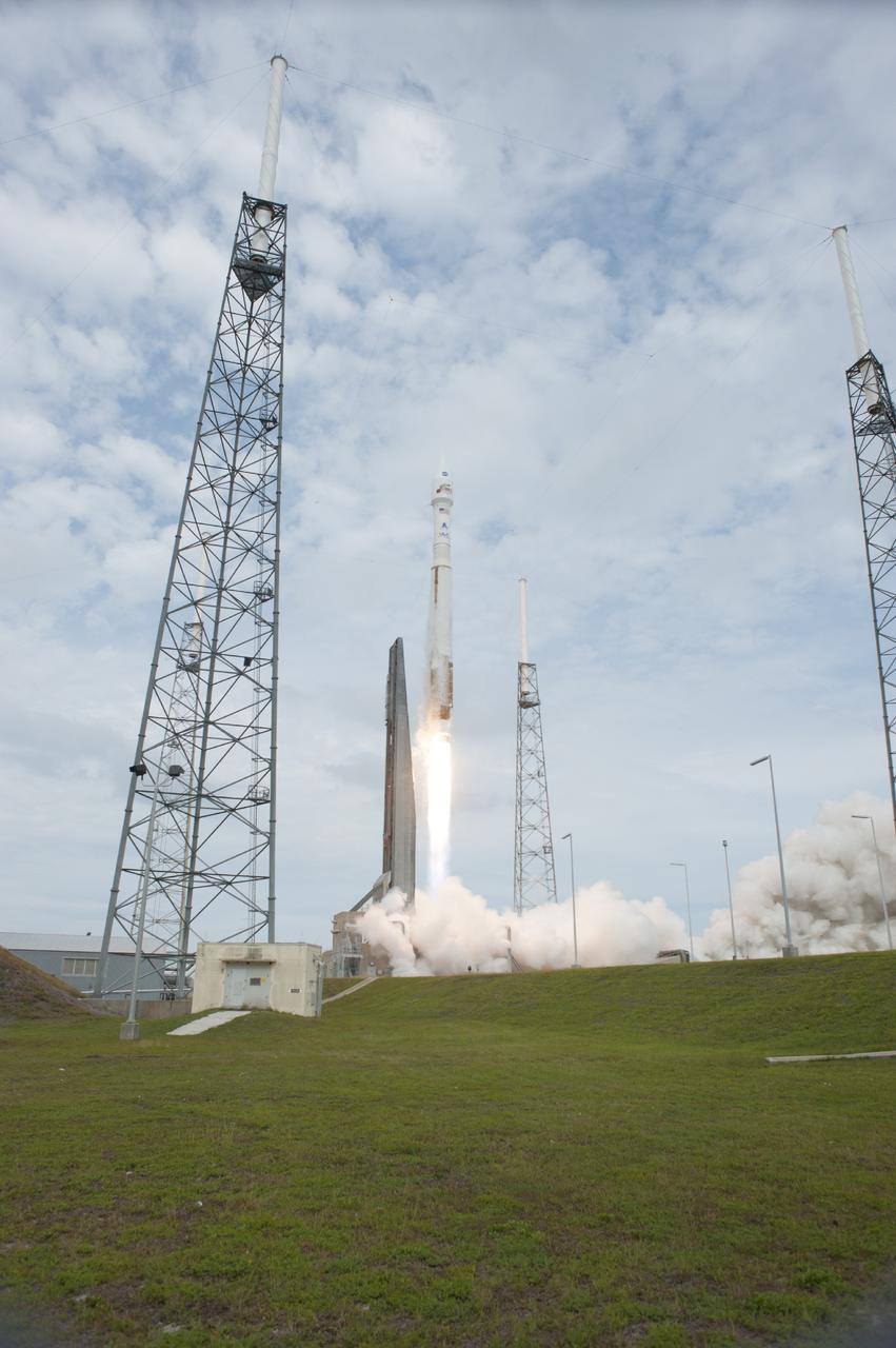 CAPE CANAVERAL, Fla. -- The United Launch Alliance Atlas V rocket carrying NASA's Mars Atmosphere and Volatile EvolutioN, or MAVEN, spacecraft rises off Space Launch Complex 41 on Cape Canaveral Air Force Station in Florida. Launch was on schedule at 1:28 p.m. EST Nov. 18 at the opening of a two-hour launch window. After a 10-month journey to the Red Planet, MAVEN will study its upper atmosphere in unprecedented detail from orbit above the planet. Built by Lockheed Martin in Littleton, Colo., MAVEN will arrive at Mars in September 2014 and will be inserted into an elliptical orbit with a high point of 3,900 miles, swooping down to as close as 93 miles above the planet's surface. For more information, visit: http://www.nasa.gov/mission_pages/maven/main/index.html. Photo credit: NASA/Tony Gray and Rick Wetherington