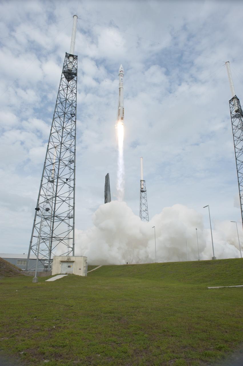 CAPE CANAVERAL, Fla. -- The United Launch Alliance Atlas V rocket carrying NASA's Mars Atmosphere and Volatile EvolutioN, or MAVEN, spacecraft lifts off Space Launch Complex 41 on Cape Canaveral Air Force Station in Florida. Launch was on schedule at 1:28 p.m. EST Nov. 18 at the opening of a two-hour launch window. After a 10-month journey to the Red Planet, MAVEN will study its upper atmosphere in unprecedented detail from orbit above the planet. Built by Lockheed Martin in Littleton, Colo., MAVEN will arrive at Mars in September 2014 and will be inserted into an elliptical orbit with a high point of 3,900 miles, swooping down to as close as 93 miles above the planet's surface. For more information, visit: http://www.nasa.gov/mission_pages/maven/main/index.html. Photo credit: NASA/Tony Gray and Rick Wetherington