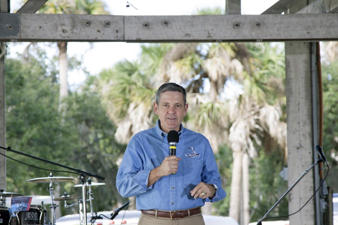 CAPE CANAVERAL, Fla. – At NASA's Kennedy Space Center in Florida, the center's director, Bob Cabana, speaks during an employee celebration commemorating the 15th anniversary of the start of assembly of the International Space Station. Cabana served as commander of STS-88, the space shuttle mission that launched the first American-built element of the space station, beginning the effort to construct the orbiting complex. Also participating in the ceremony were STS-88 mission specialists Nancy Currie and Jerry Ross. The Russian Space Agency's Functional Cargo Block, named "Zarya," was launched from the Baikonur Cosmodrome in Kazakhstan on Nov. 20, 1998. Two weeks later, on Dec. 4, 1998, the space shuttle Endeavour lifted off from Kennedy on STS-88 with node 1, called "Unity." In addition to Cabana, Curie and Ross, the crew also included pilot Rick Sturckow, along with mission specialists Jim Newman and Sergei Krikalev, a Russian cosmonaut. For more information, visit: http://www.nasa.gov/mission_pages/station/main/index.html Photo credit: NASA/Jim Grossman