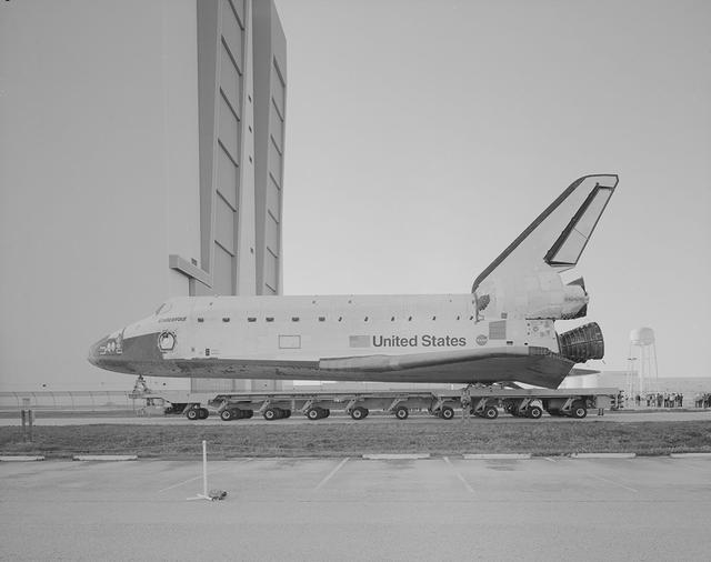 NASA image: KSC-20130114-PH-JW_sts103