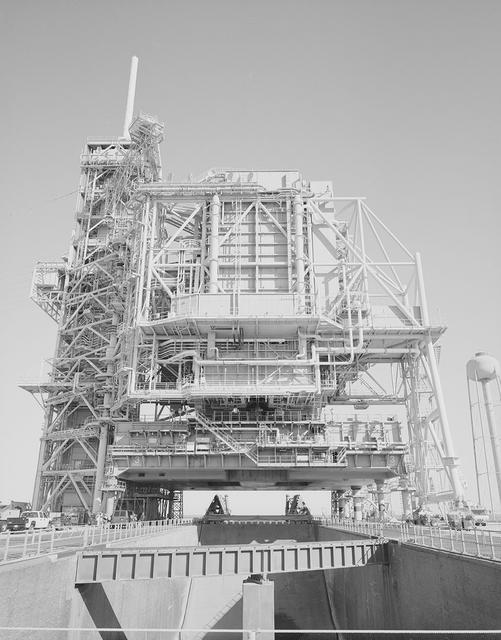 NASA image: KSC-20130114-PH-JW_sts118