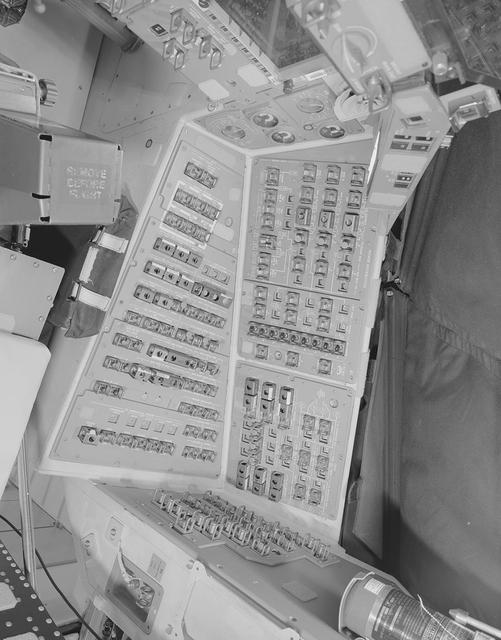 NASA image: KSC-20130114-PH-JW_sts37