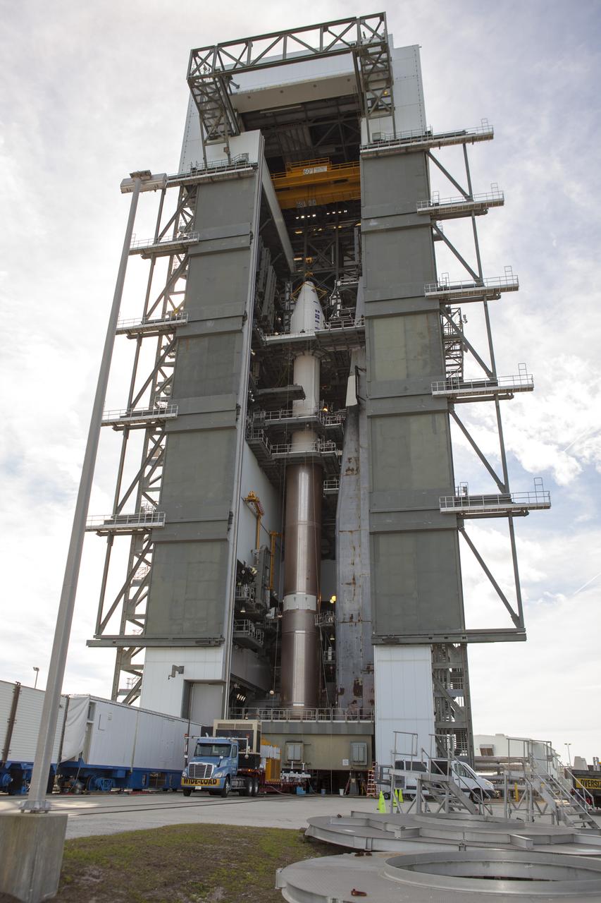 CAPE CANAVERAL, Fla. – At Cape Canaveral Air Force Station's Vertical Integration Facility at Launch Complex 41, NASA's Tracking and Data Relay Satellite, or TDRS-L, spacecraft has been mated atop a United Launch Alliance Atlas V rocket. The TDRS-L satellite will be a part of the second of three next-generation spacecraft designed to ensure vital operational continuity for the NASA Space Network. It is scheduled to launch from Cape Canaveral's Space Launch Complex 41 atop a United Launch Alliance Atlas V rocket on Jan. 23, 2014. The current Tracking and Data Relay Satellite system consists of eight in-orbit satellites distributed to provide near continuous information relay contact with orbiting spacecraft ranging from the International Space Station and Hubble Space Telescope to the array of scientific observatories. For more information, visit: http://www.nasa.gov/mission_pages/tdrs/home/index.html Photo credit: NASA/Dimitri Gerondidakis