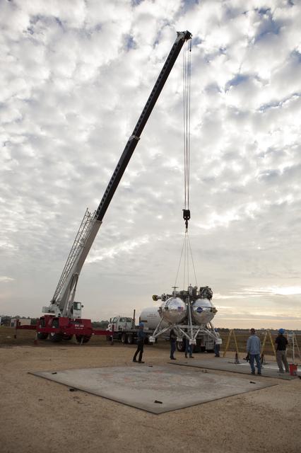 NASA image: Morpheus Trailered to the SLF