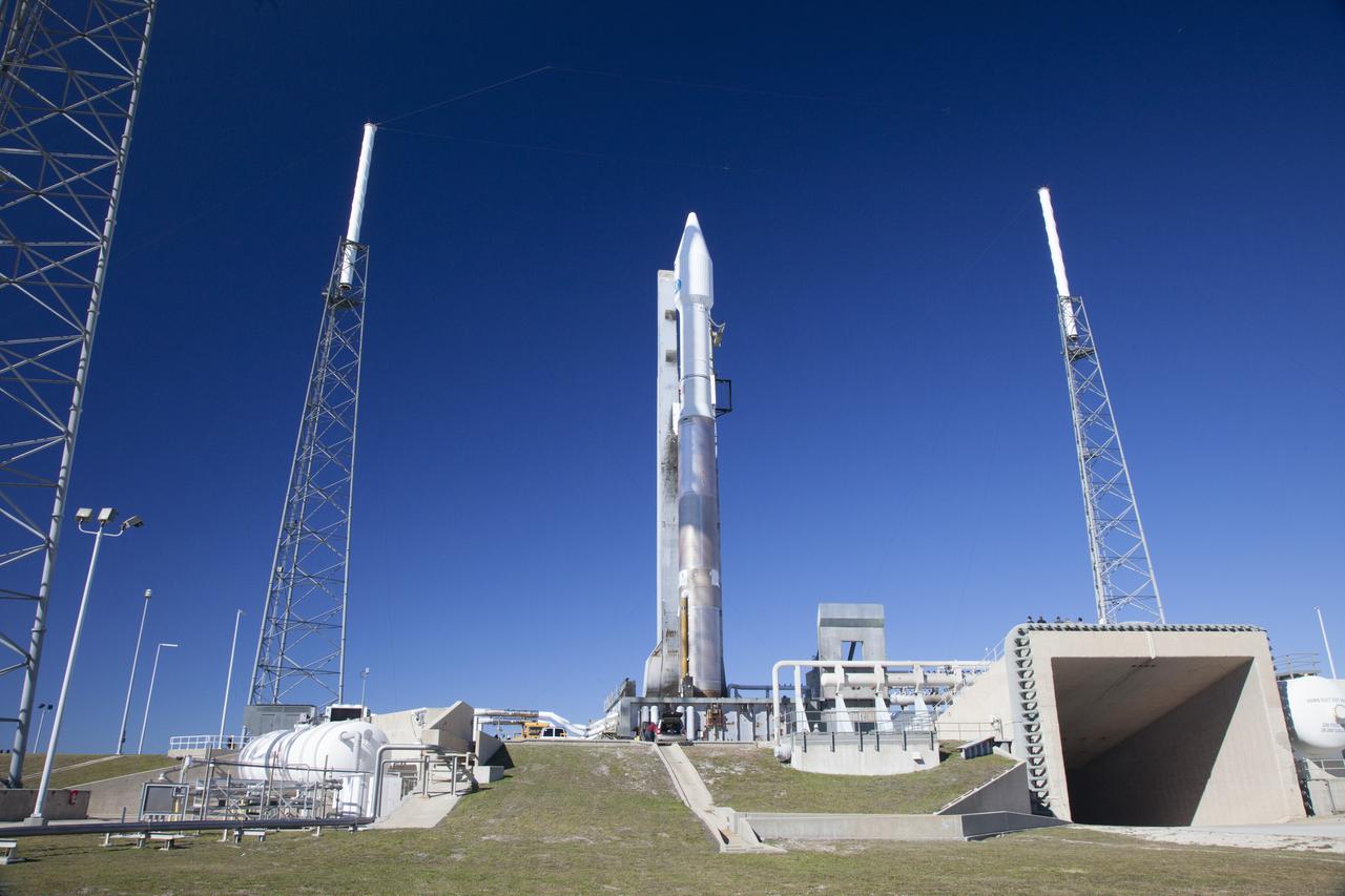 CAPE CANAVERAL, Fla. – At Cape Canaveral Air Force Station's Launch Complex 41, a United Launch Alliance Atlas V with NASA's Tracking and Data Relay Satellite, or TDRS-L, spacecraft atop, arrives at the launch pad. The TDRS-L spacecraft is the second of three new satellites designed to ensure vital operational continuity for NASA by expanding the lifespan of the Tracking and Data Relay Satellite System TDRSS fleet, which consists of eight satellites in geosynchronous orbit. The spacecraft provide tracking, telemetry, command and high bandwidth data return services for numerous science and human exploration missions orbiting Earth. These include NASA's Hubble Space Telescope and the International Space Station. TDRS-L has a high-performance solar panel designed for more spacecraft power to meet the growing S-band communications requirements. TDRSS is one of NASA Space Communication and Navigation’s SCaN three networks providing space communications to NASA’s missions. For more information more about TDRS-L, visit: http://www.nasa.gov/tdrs To learn more about SCaN, visit: www.nasa.gov/scan Photo credit: NASA/Daniel Casper