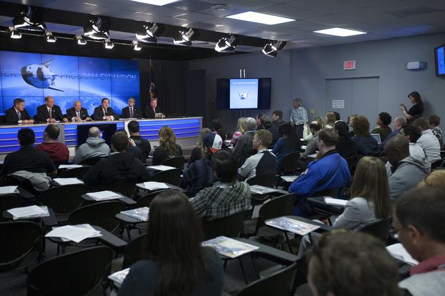 NASA image: Multi-User Spaceport Update News Conference