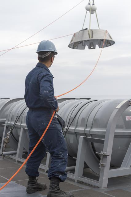 NASA image: Orion Underway Recovery Test for EFT-1