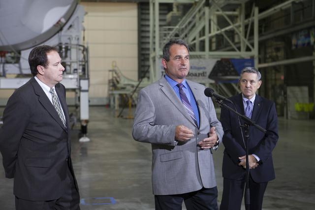 NASA image: Orion EFT-1 Press Briefing