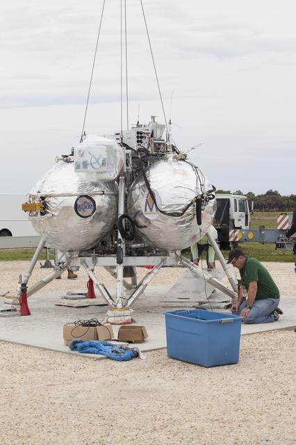 NASA image: Morpheus Alhat Tether Test Preparations