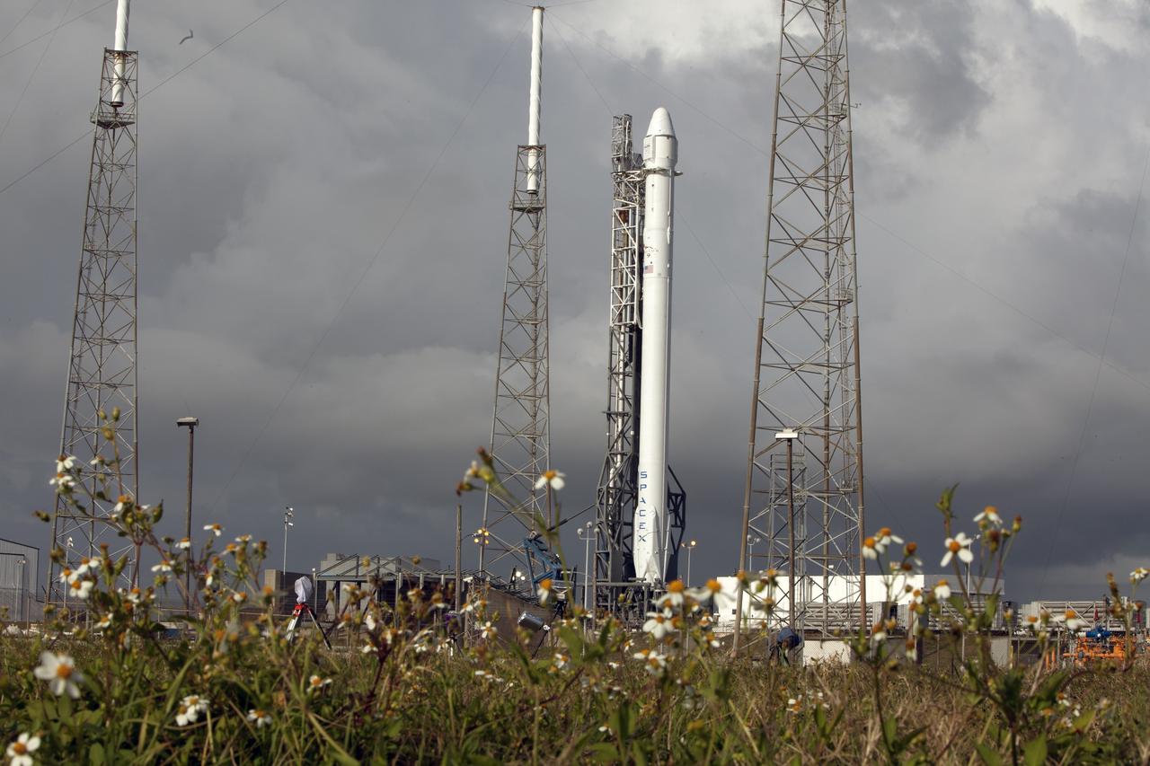 CAPE CANAVERAL, Fla. - Early morning showers pass by Space Launch Complex 40 on Cape Canaveral Air Force Station in Florida on launch day for a SpaceX Falcon 9 rocket and a Dragon capsule on its third commercial resupply mission to deliver about 5,000 pounds of cargo to the International Space Station.      Scheduled for launch at about 4:58 p.m. EDT April 14, Dragon will be making its fourth trip to the space station. The SpaceX-3 mission, carrying almost 2.5 tons of supplies, technology and science experiments, is the third of 12 flights under NASA's Commercial Resupply Services contract to resupply the orbiting laboratory. For more information, visit http://www.nasa.gov/mission_pages/station/structure/launch/index.html Photo credit: NASA/Glenn Benson