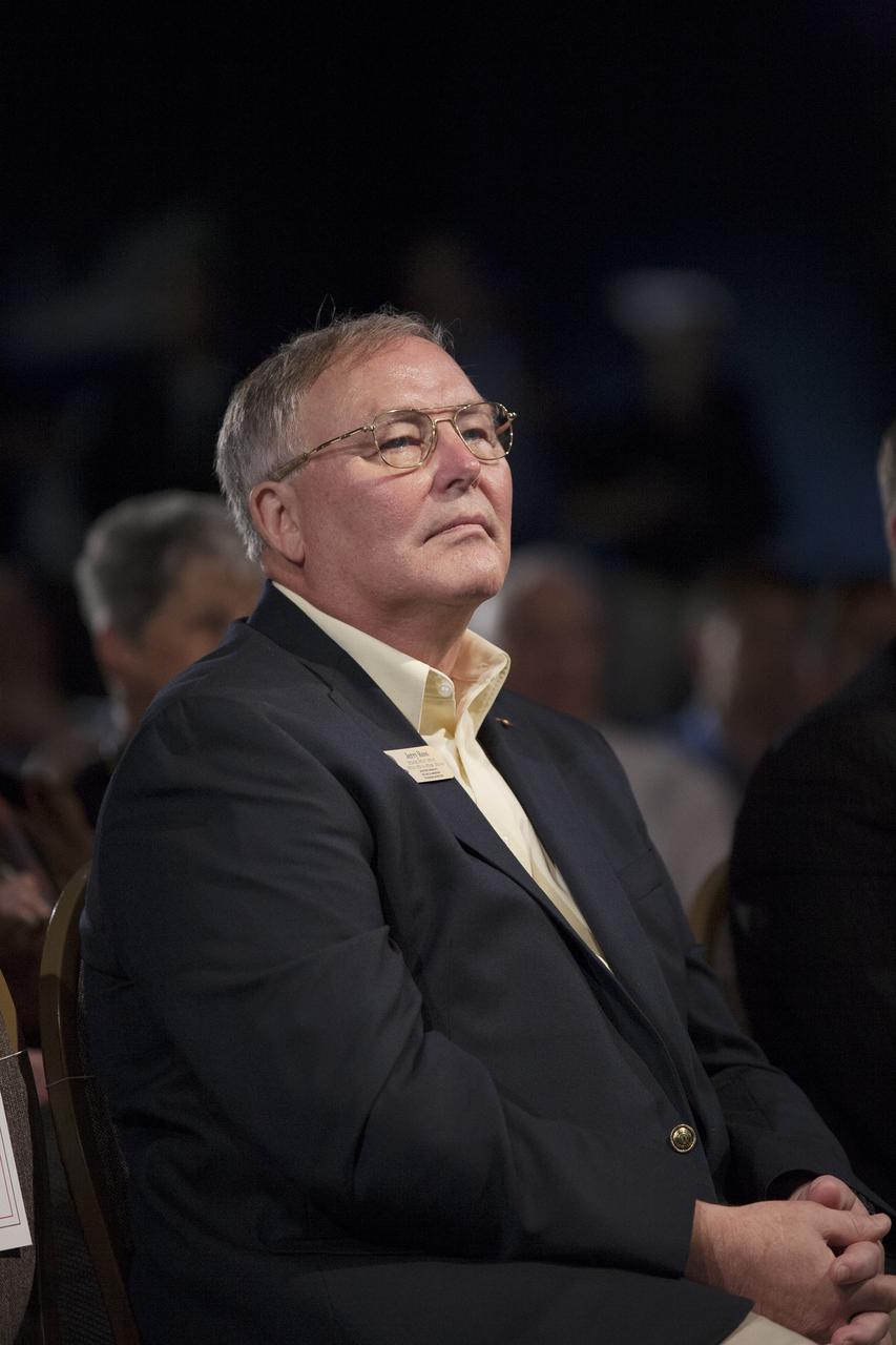 CAPE CANAVERAL, Fla. – Former space shuttle astronaut and space explorer Jerry Ross was inducted into the U.S. Astronaut Hall of Fame during a ceremony inside the Space Shuttle Atlantis attraction at NASA’s Kennedy Space Center Visitor Complex in Florida. Ross was an astronaut from 1979 to 2012. He was the first astronaut to break the world record for being the first human launched into space seven times. He flew on seven space shuttle missions, performed nine spacewalks and logged 58 days in space. The 2014 inductees were selected by a committee of Hall of Fame astronauts, former NASA officials, flight directors, historians and journalists. The process is administered by the Astronaut Scholarship Foundation. To be eligible, an astronaut must have made his or her first flight at least 17 years before the induction. Candidates must be a U.S. citizen and a NASA-trained commander, pilot or mission specialist who has orbited the earth at least once. Including Lucid and Ross, 87 astronauts have been inducted into the AHOF. Photo credit: NASA/Kim Shiflett