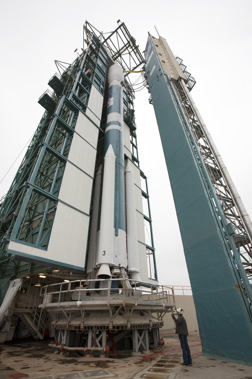 VANDENBERG AIR FORCE BASE, Calif. – The mobile service tower on Space Launch Complex 2 at Vandenberg Air Force Base in California begins to roll back from the United Launch Alliance Delta II rocket with NASA's Orbiting Carbon Observatory-2, or OCO-2, aboard.     Launch of OCO-2 is scheduled for 5:56 a.m. EDT on July 2 following the repair of the pad's water suppression system, which failed on the first launch attempt July 1. OCO-2 is NASA’s first mission dedicated to studying atmospheric carbon dioxide, the leading human-produced greenhouse gas driving changes in Earth’s climate. OCO-2 will provide a new tool for understanding the human and natural sources of carbon dioxide emissions and the natural "sinks" that absorb carbon dioxide and help control its buildup. The observatory will measure the global geographic distribution of these sources and sinks and study their changes over time. To learn more about OCO-2, visit http://www.nasa.gov/oco2.  Photo credit: NASA/Kim Shiflett