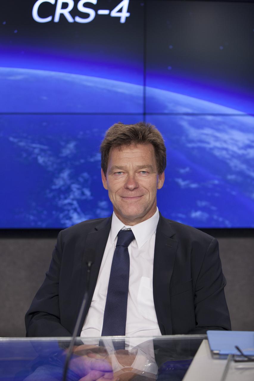 CAPE CANAVERAL, Fla. – Hans Koenigsmann, vice president of Mission Assurance, SpaceX, participates in a post-launch media briefing following the successful launch of NASA's SpaceX CRS-4 mission to the International Space Station.  Liftoff was at 1:52 a.m. EDT.    The mission is the fourth of 12 SpaceX flights NASA contracted with the company to resupply the space station. It will be the fifth trip by a Dragon spacecraft to the orbiting laboratory. The spacecraft’s 2.5 tons of supplies, science experiments, and technology demonstrations include critical materials to support 255 science and research investigations that will occur during the station's Expeditions 41 and 42. To learn more about the mission, visit http://www.nasa.gov/mission_pages/station/structure/launch/index.html. Photo credit: NASA/Jim Grossmann