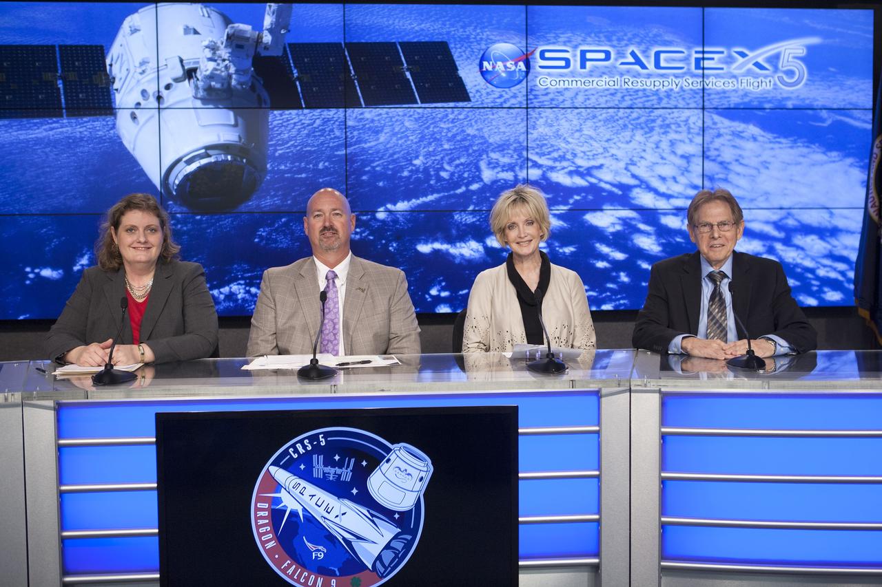 CAPE CANAVERAL, Fla. – In the Kennedy Space Center’s Press Site auditorium, agency and industry leaders spoke to members of the news media on International Space Station research and technology developments. From left are: Julie Robinson, ISS Program chief scientist at NASA’s Johnson Space Center, Kenneth Shields, director of operations and education for the Center for the Advancement of Science in Space, Cheryl Nickerson of Arizona State University, and principal investigator for the Micro-5 experiment, and Samuel Durrance of the Florida Institute of Technology, principal investigator for the NR-SABOL experiment. Photo credit: NASA/ Kim Shiflett