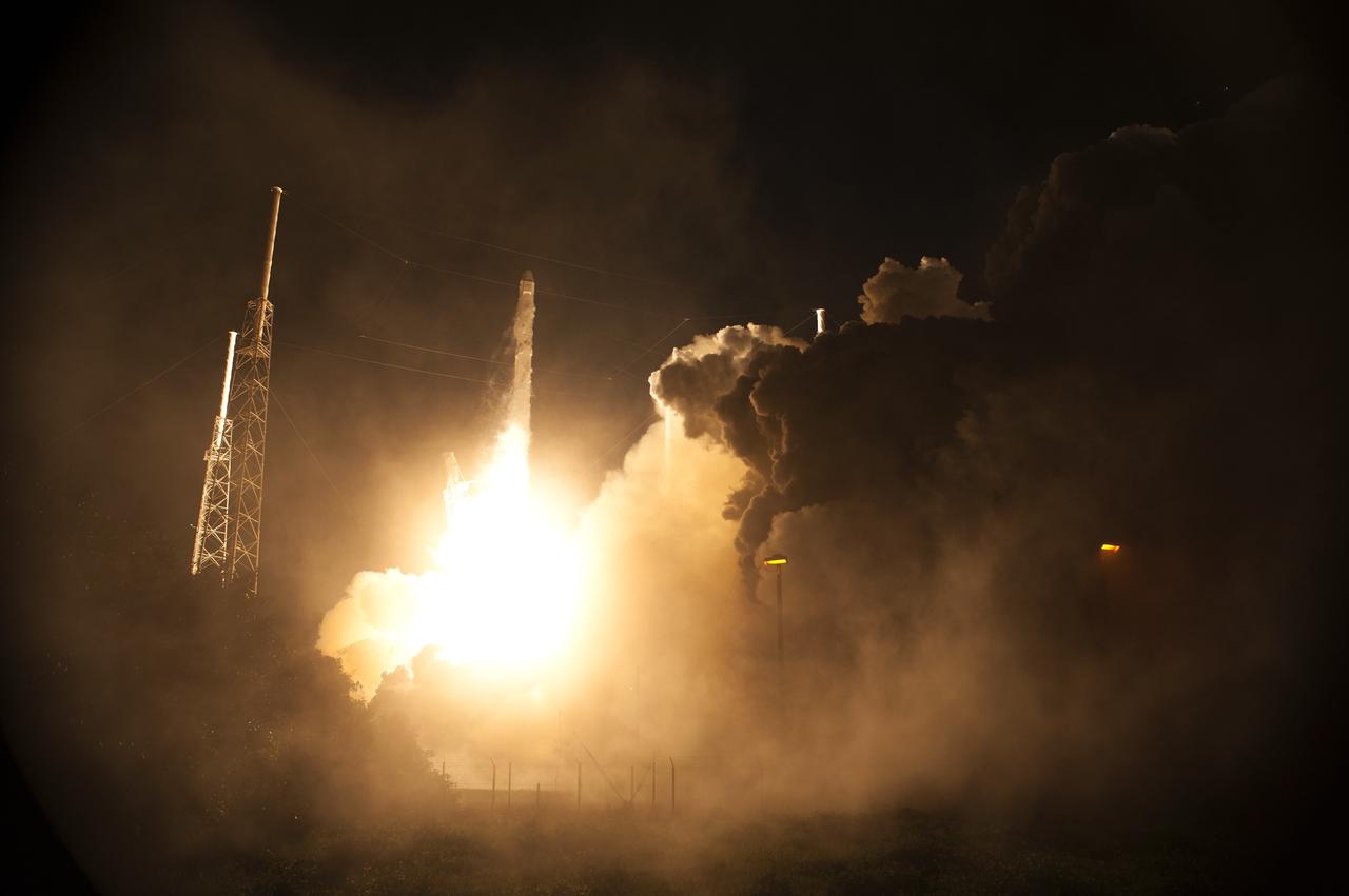 CAPE CANAVERAL, Fla. – SpaceX rocket lifts off from Space Launch Complex 40 at Cape Canaveral Air Force Station carrying the Dragon resupply spacecraft to the International Space Station. Liftoff was at 4:47 a.m. EST. The commercial resupply mission will deliver 3,700 pounds of scientific experiments, technology demonstrations and supplies, including critical materials to support 256 science and research investigations that will take place on the space station. Photo credit: NASA/Tony Gray & Kevin O'Connel