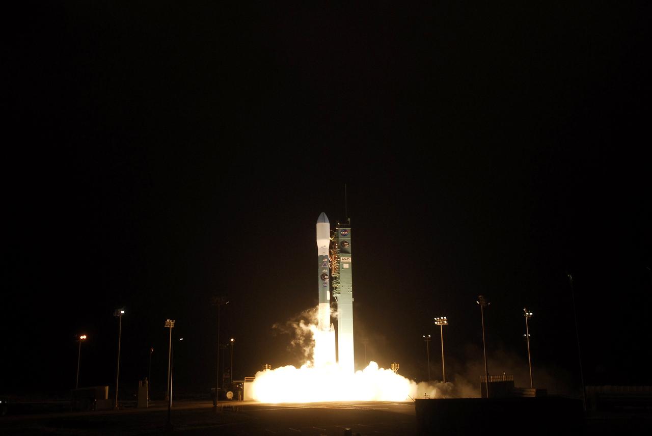 VANDENBERG AIR FORCE BASE, Calif. – The two-stage Delta II launch vehicle lifts off Space Launch Complex 2 at Vandenberg Air Force Base, carrying NASA's Soil Moisture Active Passive satellite, or SMAP, on a mission to study global coverage of soil moisture and freeze/thaw measurements. Launch was at 9:22 a.m. EST. SMAP is designed to produce the highest-resolution maps of soil moisture ever obtained from space. To learn more about SMAP, visit http://www.nasa.gov/smap. Photo credit: NASA/Kim Shiflett