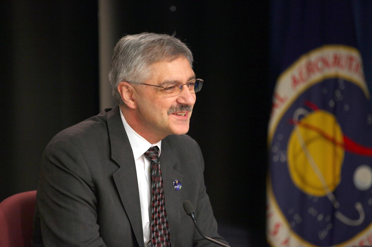 VANDENBERG AIR FORCE BASE, Calif. – Geoff Yoder, deputy associate administrator of the Science Mission Directorate at NASA Headquarters in Washington D.C., participates in a news conference at Vandenberg Air Force Base in California, following NASA's successful launch of the Soil Moisture Active Passive satellite, or SMAP, on its mission to study the Earth's soil moisture. To learn more about SMAP, visit http://www.nasa.gov/smap. Photo credit: NASA/Kim Shiflett