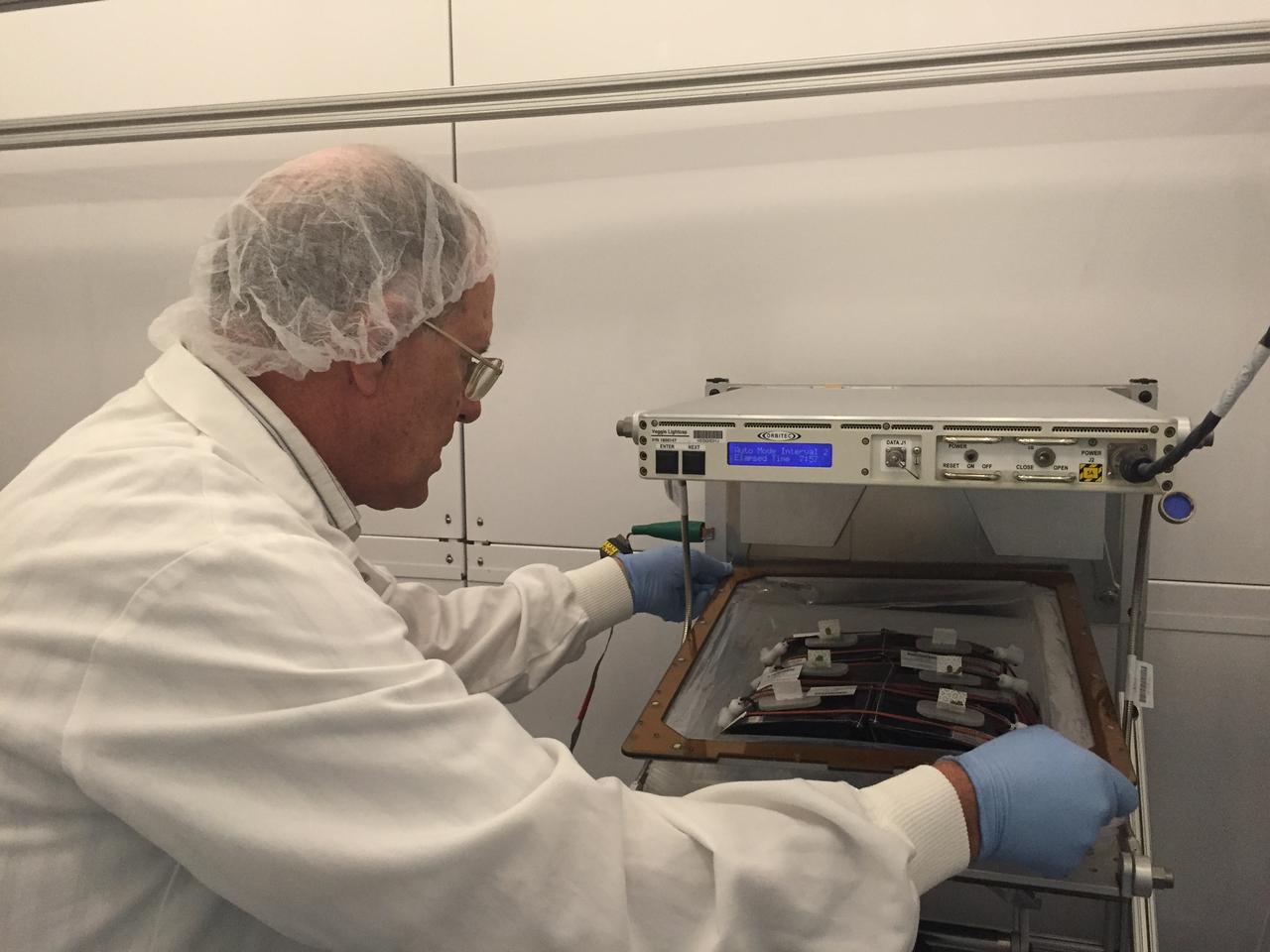 Astronaut Scott Kelly initiated VEG-01 B, the second crop of lettuce, on July, 8, 2015, and both Kelly and Astronaut Kjell Lindgren cared for the plants. The crop grew for 33 days. VEG-01 B included one set of six plant pillows planted with red romaine lettuce seeds. On Aug. 10, 2015, the crew harvested and consumed leaves from each plant. This was the first crop grown and consumed in NASA hardware. They harvested the rest of the plant tissue and froze it in the station’s Minus Eighty-Degree Laboratory Freezer for ISS (MELFI) for return to Earth for further study including microbial analysis, antioxidant capacity, mineral analysis and anthocyanin concentration. 