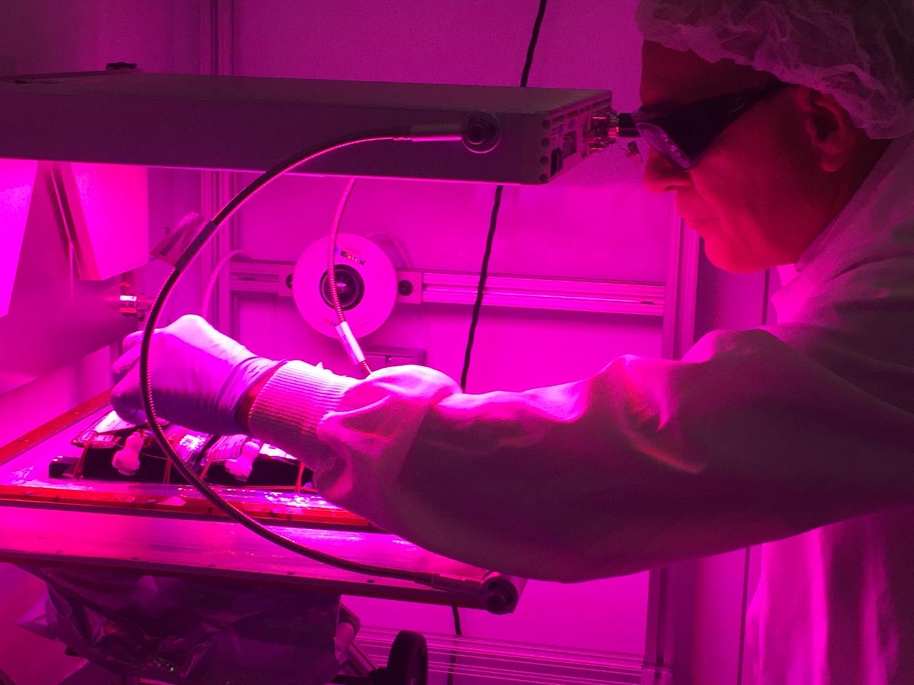 Astronaut Scott Kelly initiated VEG-01 B, the second crop of lettuce, on July, 8, 2015, and both Kelly and Astronaut Kjell Lindgren cared for the plants. The crop grew for 33 days. VEG-01 B included one set of six plant pillows planted with red romaine lettuce seeds. On Aug. 10, 2015, the crew harvested and consumed leaves from each plant. This was the first crop grown and consumed in NASA hardware. They harvested the rest of the plant tissue and froze it in the station’s Minus Eighty-Degree Laboratory Freezer for ISS (MELFI) for return to Earth for further study including microbial analysis, antioxidant capacity, mineral analysis and anthocyanin concentration. 