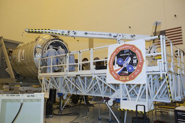 NASA image: Cygnus Orbital ATK OA-6 Final Hatch Closure