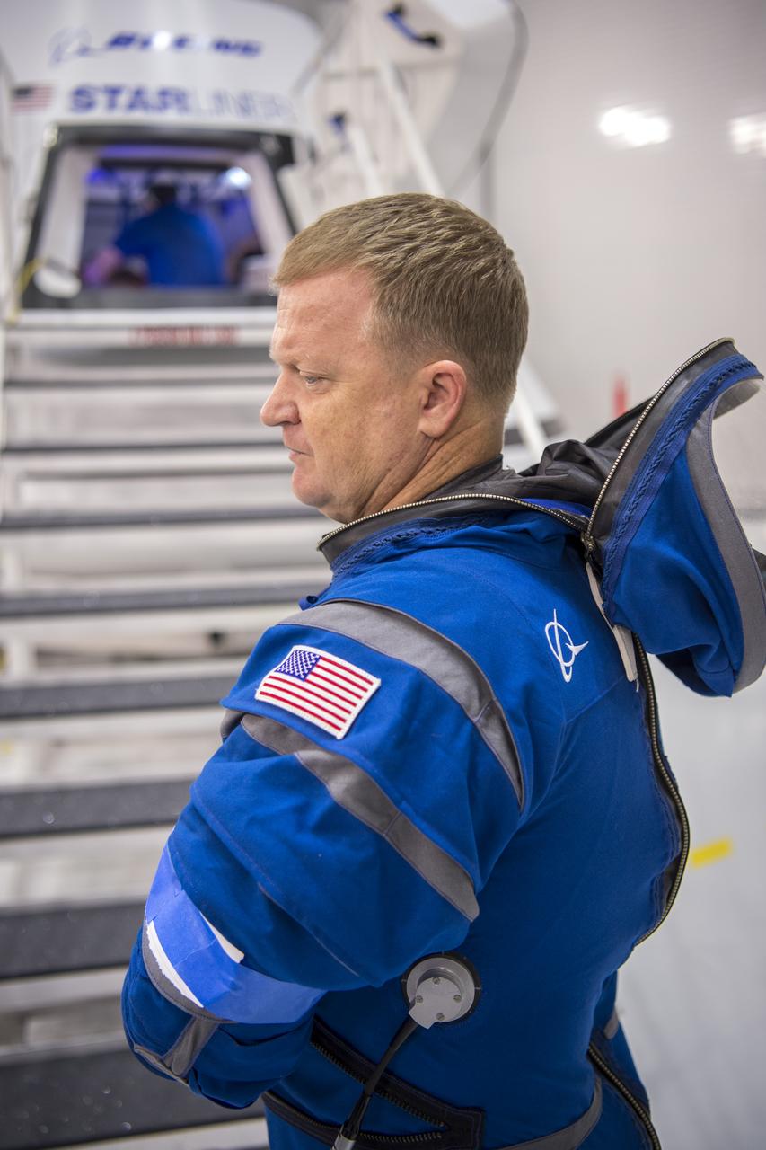 NASA astronaut Eric Boe wears Boeing's new spacesuit designed to be worn by astronauts flying on the CST-100 Starliner. The suit is lighter and more flexible than previous spacesuits but retains the ability to pressurize in an emergency. Astronauts will wear the suit throughout the launch and ascent into orbit as well as on the way back to Earth. Starliners will launch atop Atlas V rockets from United Launch Alliance on missions including flights to the International Space Station for NASA's Commercial Crew Program. NASA's commercial crew astronauts Boe and Suni Williams tried on the suits at Boeing’s Commercial Crew and Cargo Facility at NASA’s Kennedy Space Center. Boe, Williams, Bob Behnken, and Doug Hurley were selected by NASA in July 2015 to train for commercial crew test flights aboard the Starliner and SpaceX’s Crew Dragon spacecraft. The flight assignments have not been set, so all four of the astronauts are rehearsing heavily for flights aboard both vehicles. Photo credit: Boeing