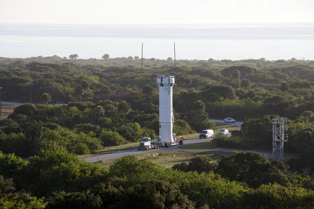 NASA image: OSIRIS-REx, Atlas V Centaur Stage Arrival and Lift & Mate