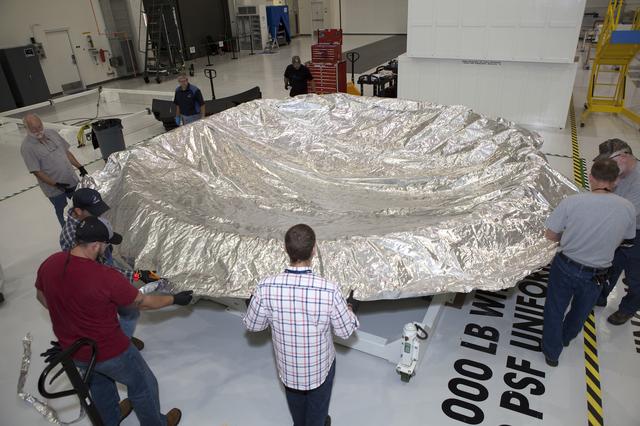 NASA image: Orion EM-1 Heat Shield Unbagging