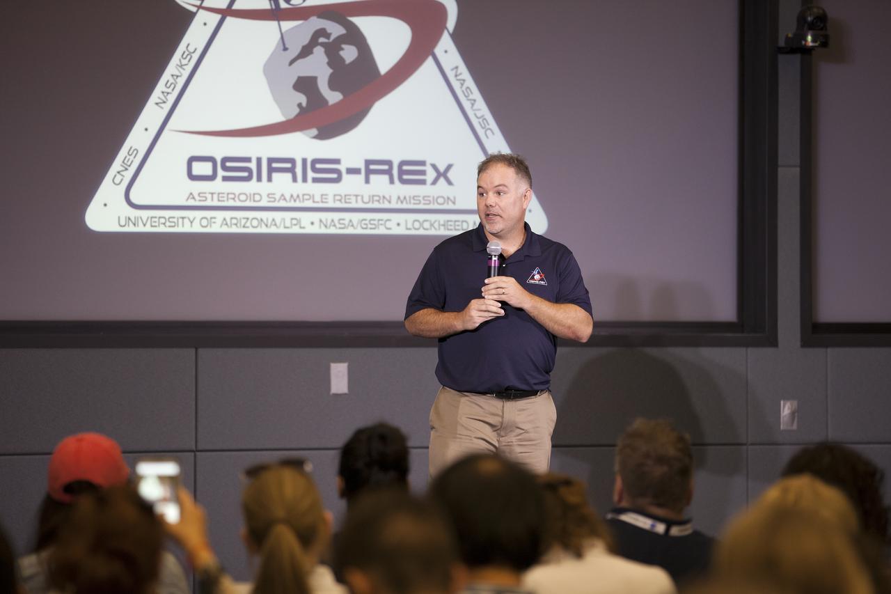 Daniel Glavin, OSIRIS-REx co-investigator at NASA’s Goddard Space Flight Center in Greenbelt, Maryland, talks to social media followers during a NASA Social in the Operations Support Building II at the agency’s Kennedy Space Center in Florida. The presentation took place before launch of the agency’s Origins, Spectral Interpretation, Resource Identification, Security-Regolith Explorer, or OSIRIS-REx spacecraft.