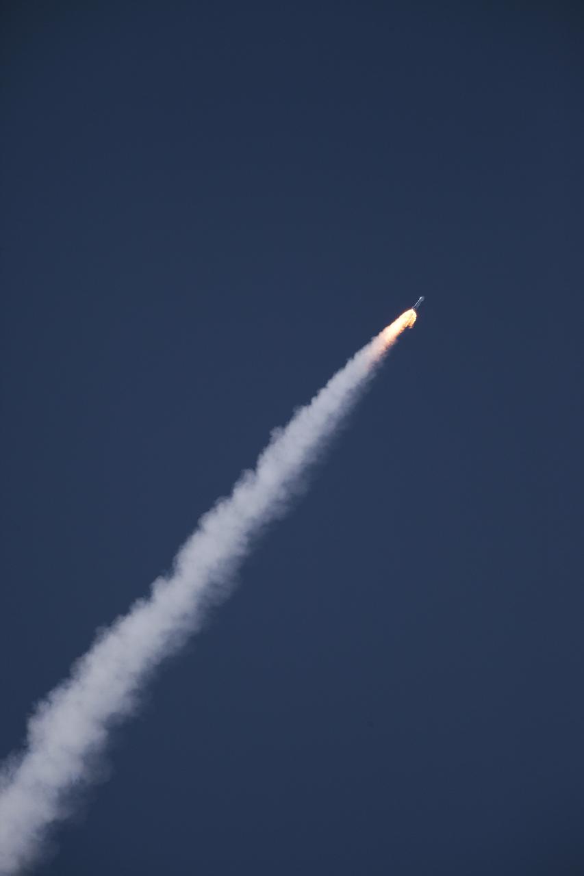 A United Launch Alliance Atlas V rocket lifts off from Space Launch Complex 41 at Cape Canaveral Air Force Station carrying NASA’s Origins, Spectral Interpretation, Resource Identification, Security-Regolith Explorer, or OSIRIS-REx spacecraft on the first U.S. mission to sample an asteroid, retrieve at least two ounces of surface material and return it to Earth for study. Liftoff was at 7:05 p.m. EDT. The asteroid, Bennu, may hold clues to the origin of the solar system and the source of water and organic molecules found on Earth.
